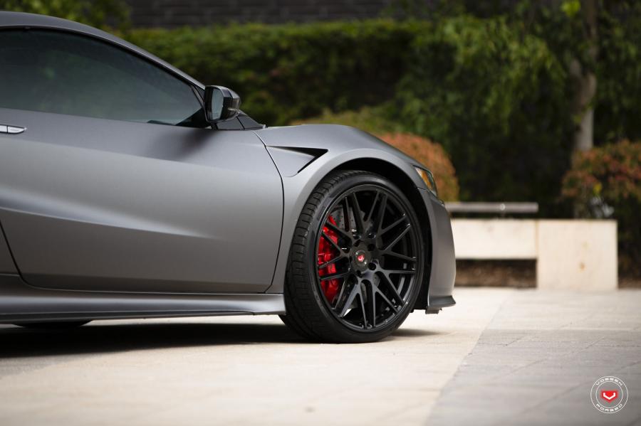 Детали экстерьера Acura NSX on Vossen Wheels (VPS-314) 2018 года  (фото 26 из 74)